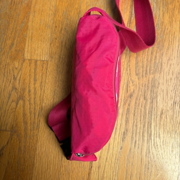 LeSportsac vintage Fanny pack belt bag - Picture 7 of 9